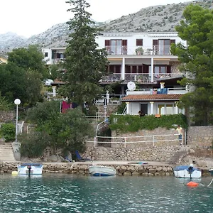 Buco Apartment Starigrad Paklenica