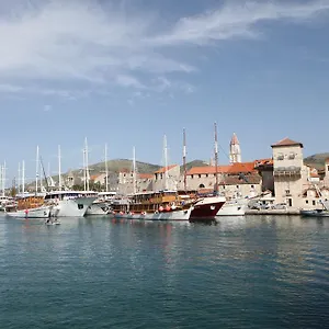Marina Apartament