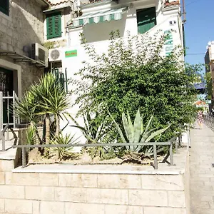Kuca Mala Apartament
