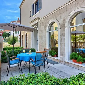 Prestige Lux Apartamento